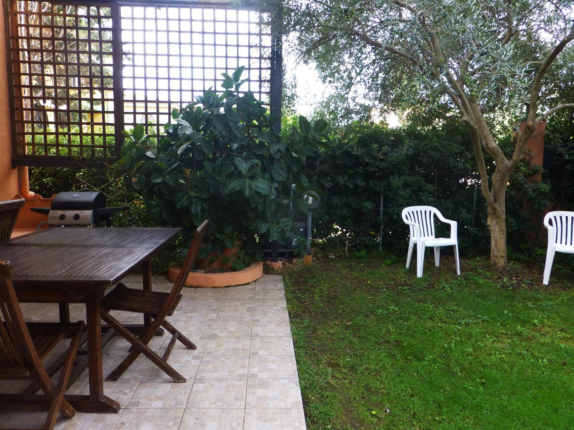 Casa Vacanza Appartamenti Al Mare Capoterra Exteriör bild