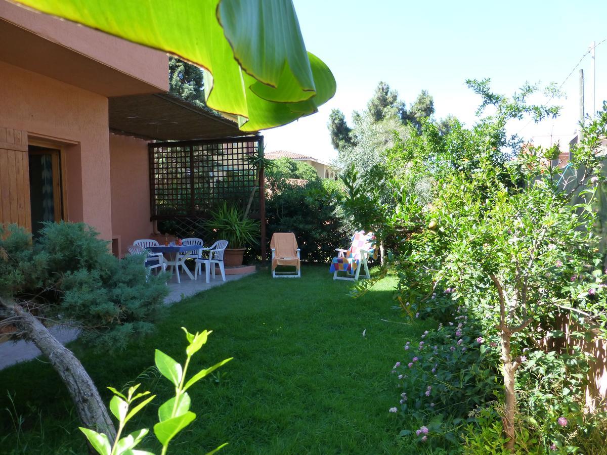 Casa Vacanza Appartamenti Al Mare Capoterra Exteriör bild
