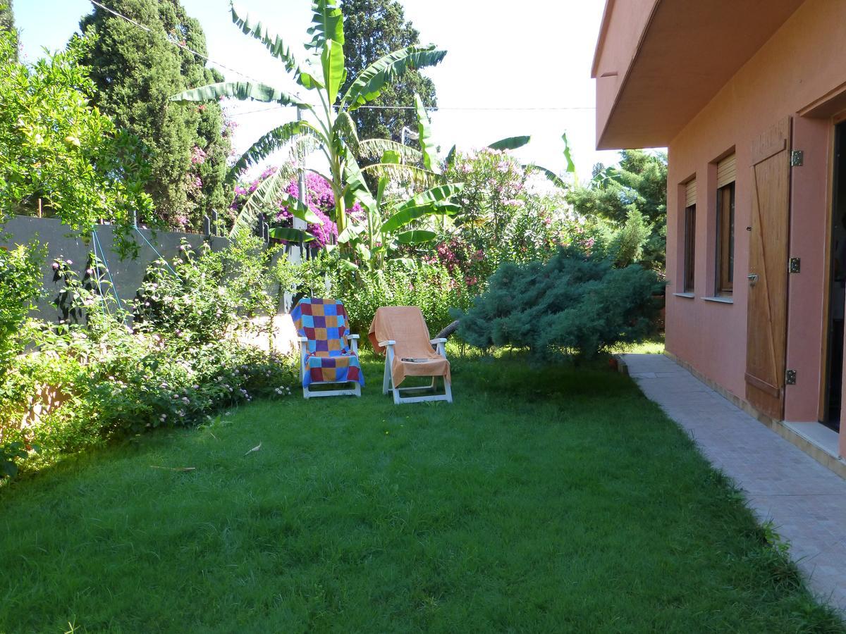 Casa Vacanza Appartamenti Al Mare Capoterra Exteriör bild