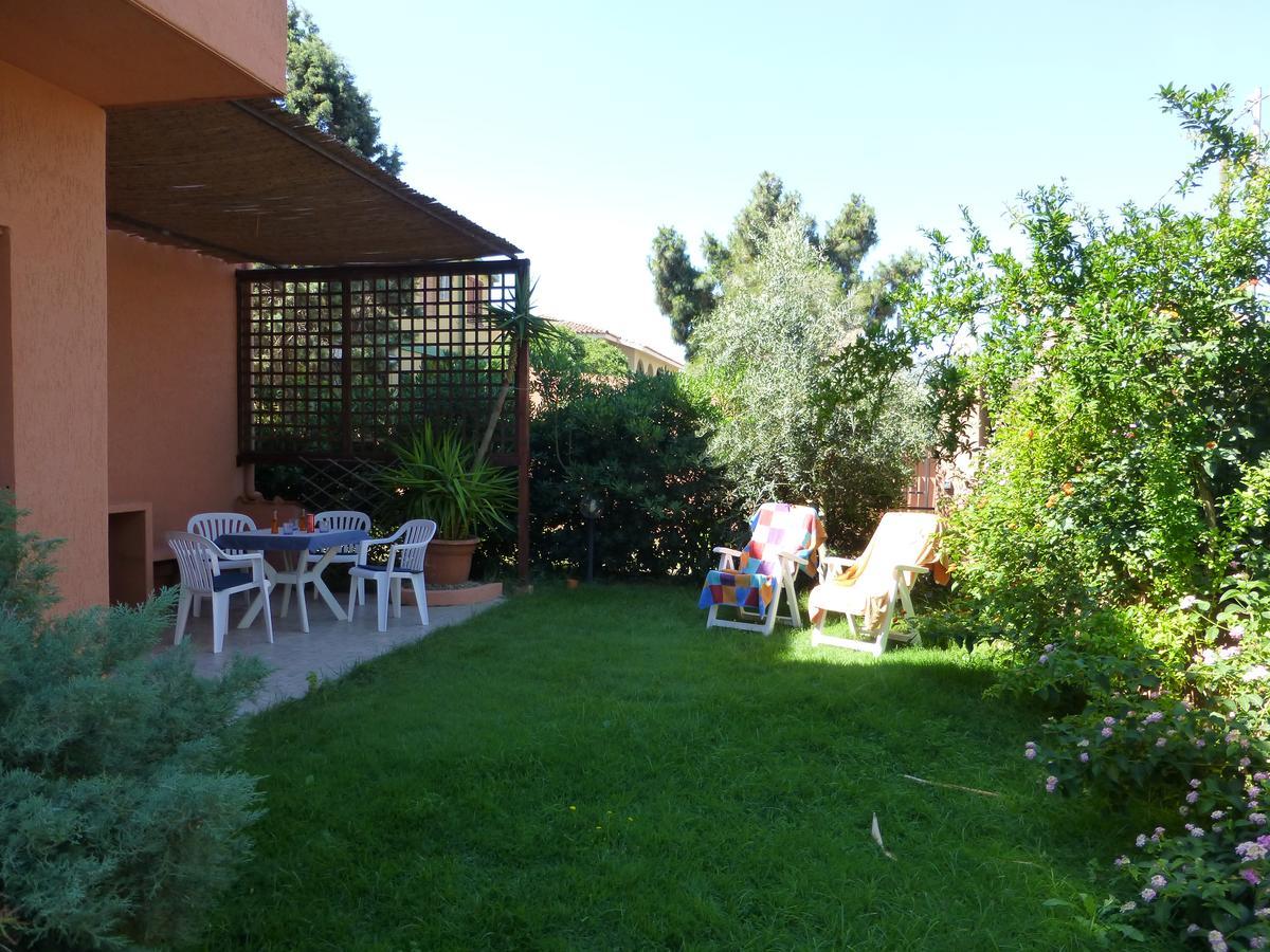 Casa Vacanza Appartamenti Al Mare Capoterra Exteriör bild
